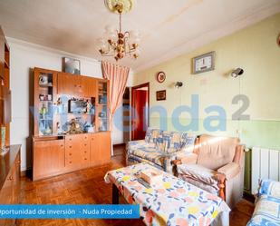 Living room of Flat for sale in  Madrid Capital  with Heating