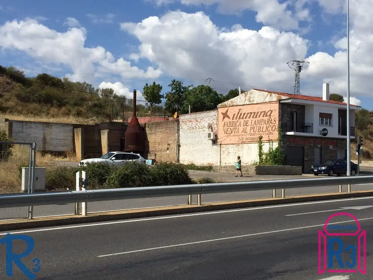 Local comercial en venda a Oteruelo