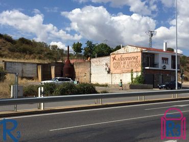 Local comercial en venda a Oteruelo