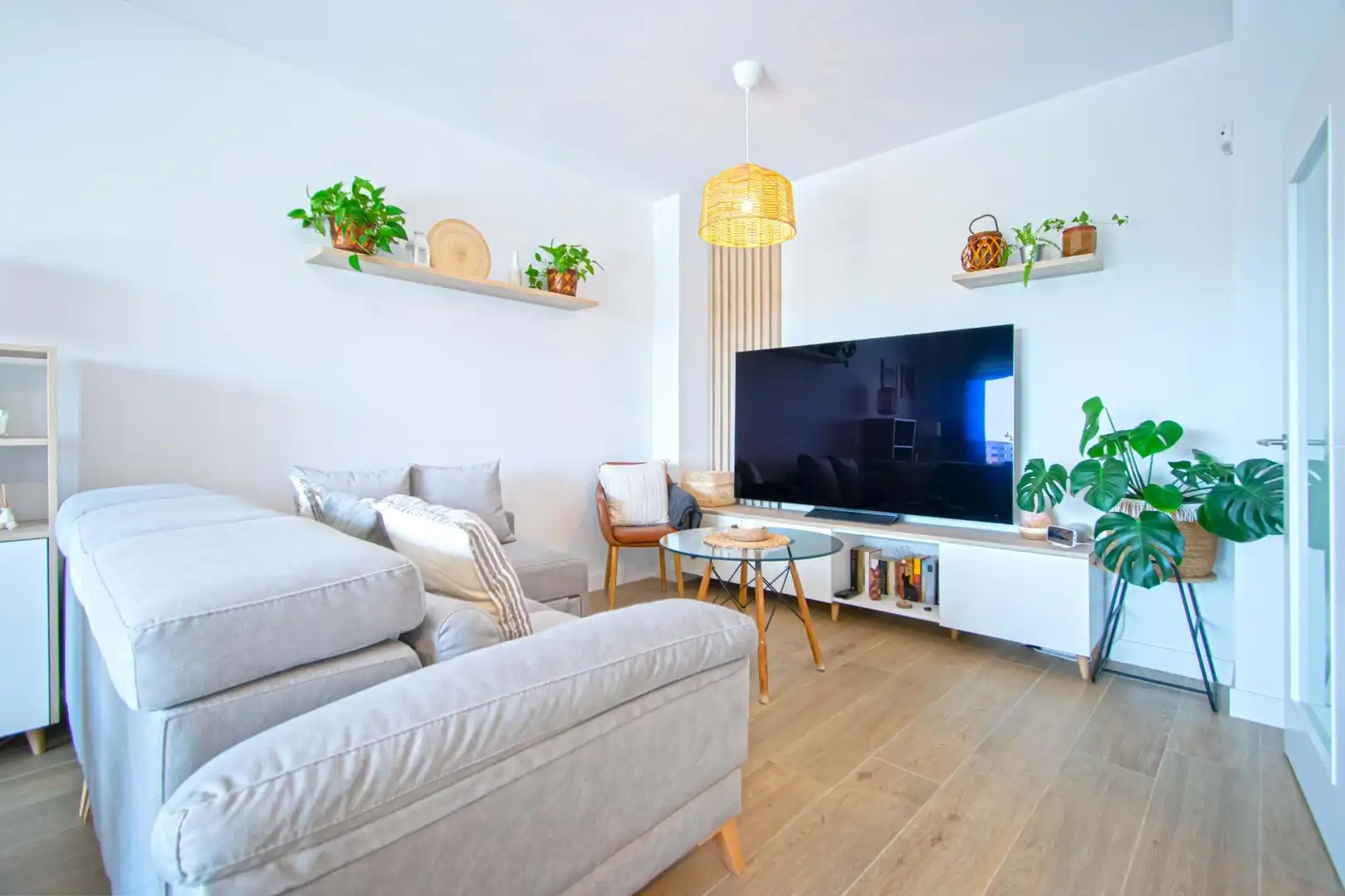 Flat with pool for sale in Nuevo Bulevar