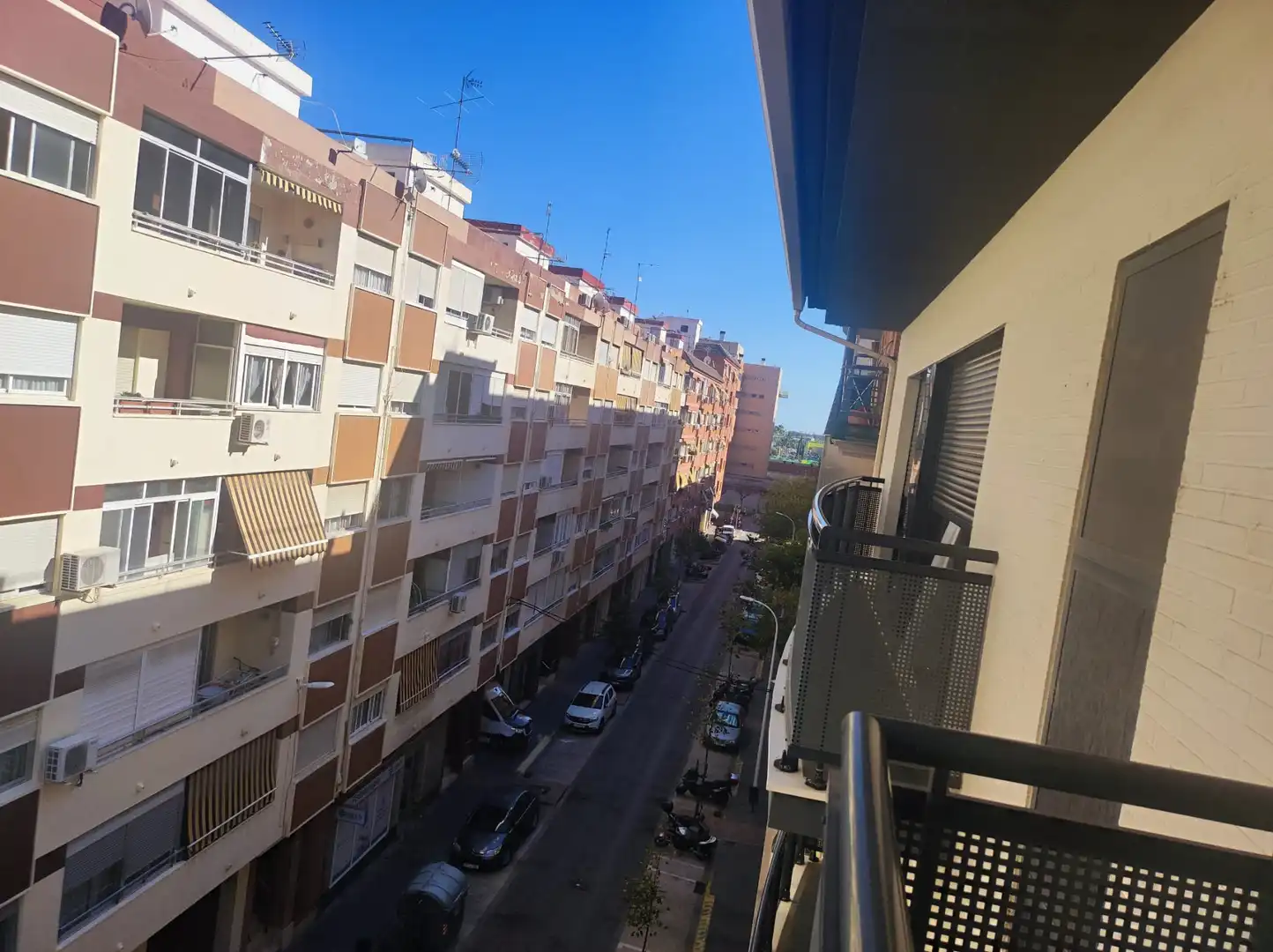 Vista exterior de Àtic en venda en Gandia amb Aire condicionat, Calefacció i Terrassa