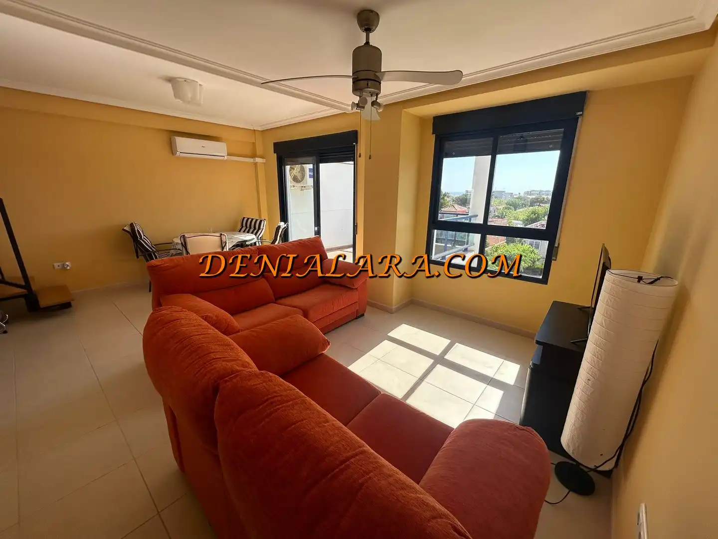 Vista exterior de Ático en venta en Dénia con Aire acondicionado, Terraza y Trastero