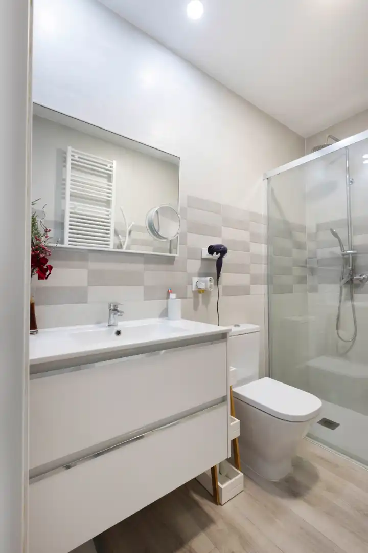Baño de Casa adosada en venta en L'Eliana con Aire acondicionado y Jardín privado