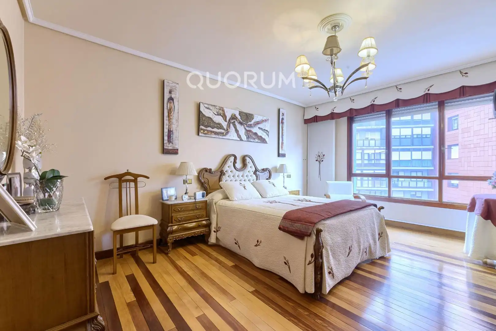 Habitación de Piso en venta en Basauri  con Calefacción, Terraza y Amueblado