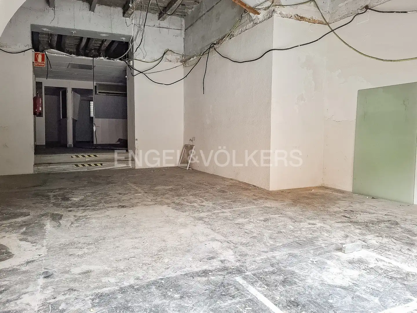 Casa adosada en venda en Santa Coloma de Gramenet amb Aire condicionat, Calefacció i Jardí privat