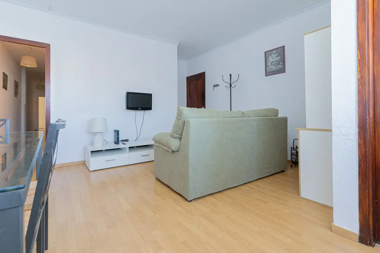 Sala d'estar de Pis de lloguer amb opció a compra en San Cristóbal de la Laguna amb Parquet, Moblat i Forn
