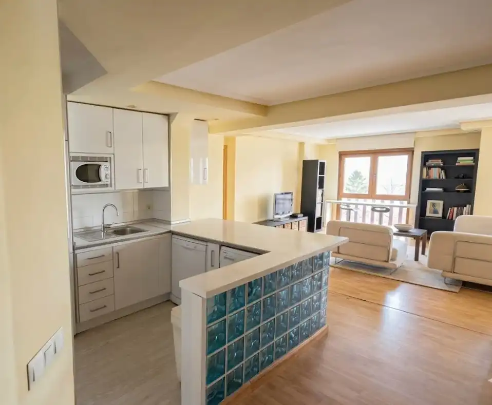 Kitchen of Flat for sale in León Capital   with Heating, Parquet flooring and Oven