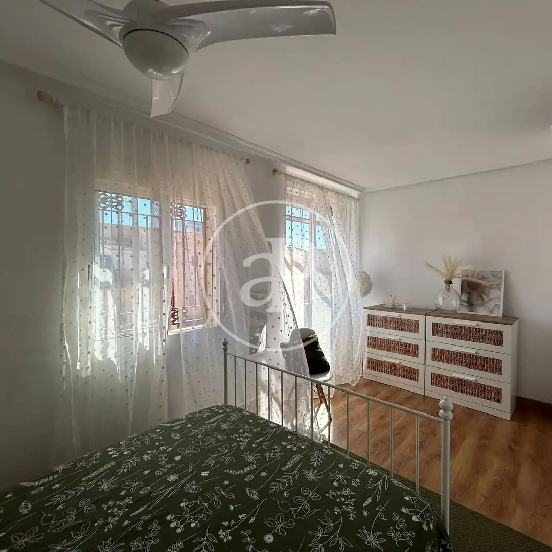 Dormitori de Casa adosada en venda en Orihuela amb Aire condicionat, Calefacció i Terrassa
