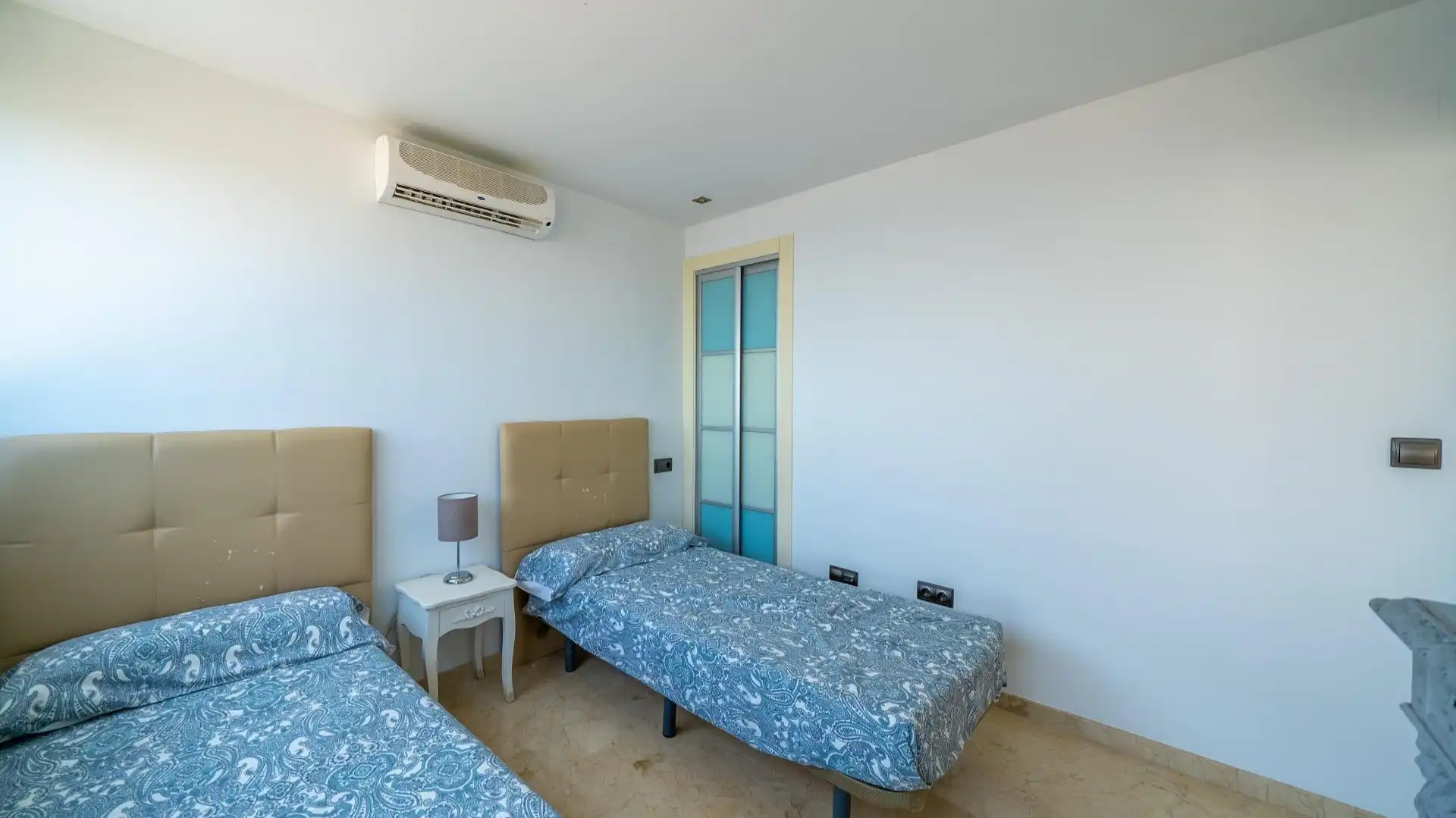Bedroom of Attic for sale in Alicante / Alacant  with Air Conditioner, Heating and Terrace