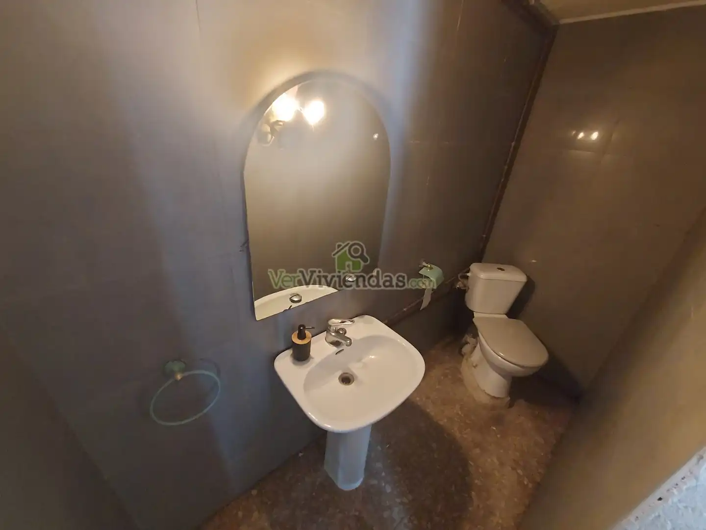 Bany de Casa o xalet en venda en Abrera amb Aire condicionat, Calefacció i Jardí privat