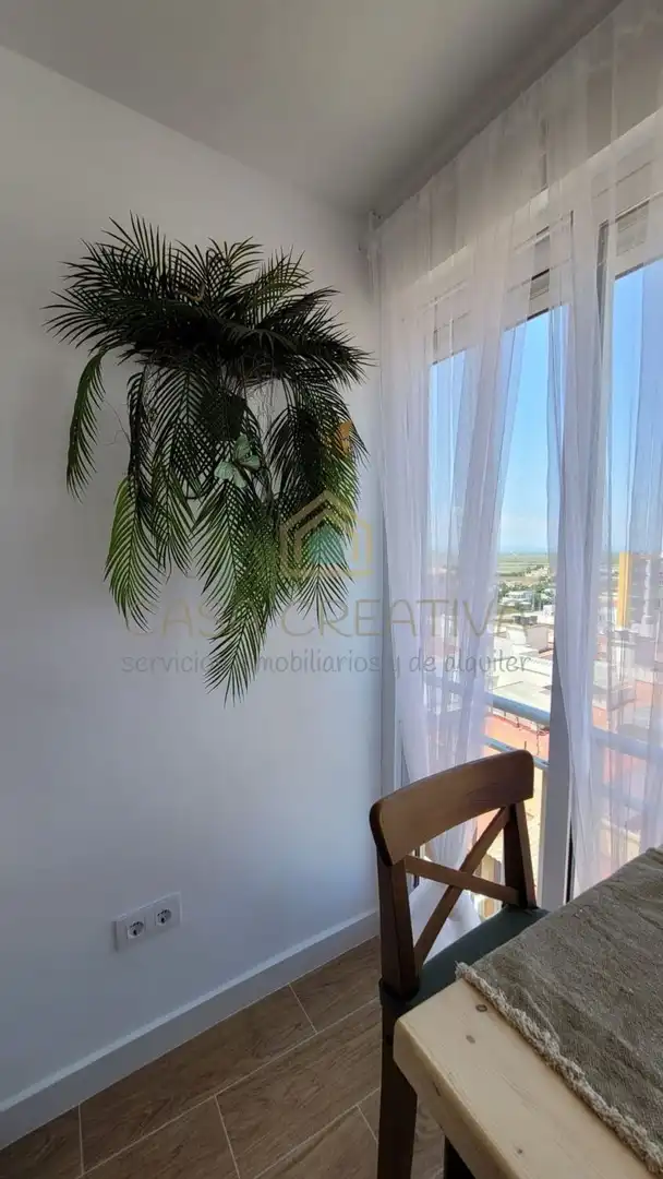 Habitación de Estudio en venta en Sueca con Aire acondicionado, Calefacción y Amueblado