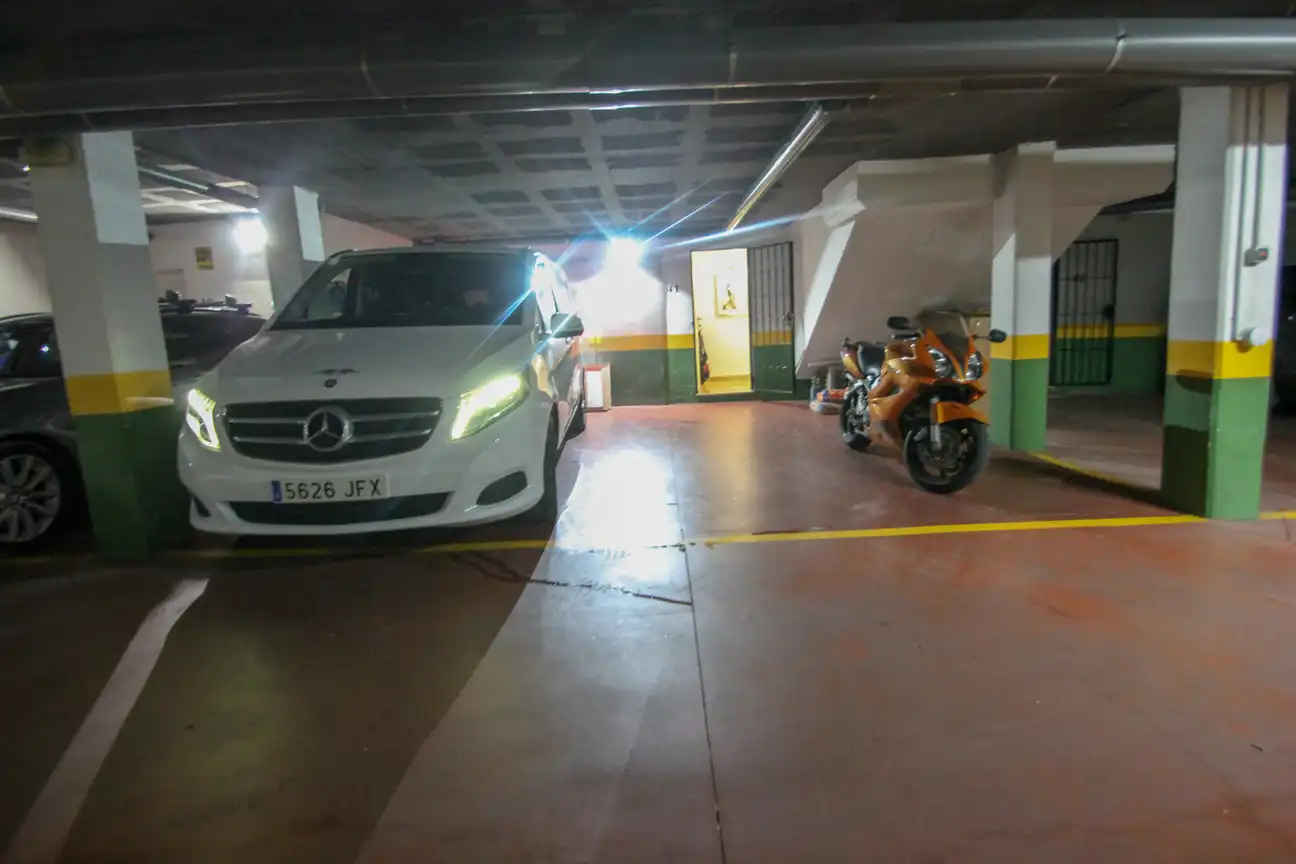 Parking of Houses for rent in Marbella  with Furnished and Pets allowed