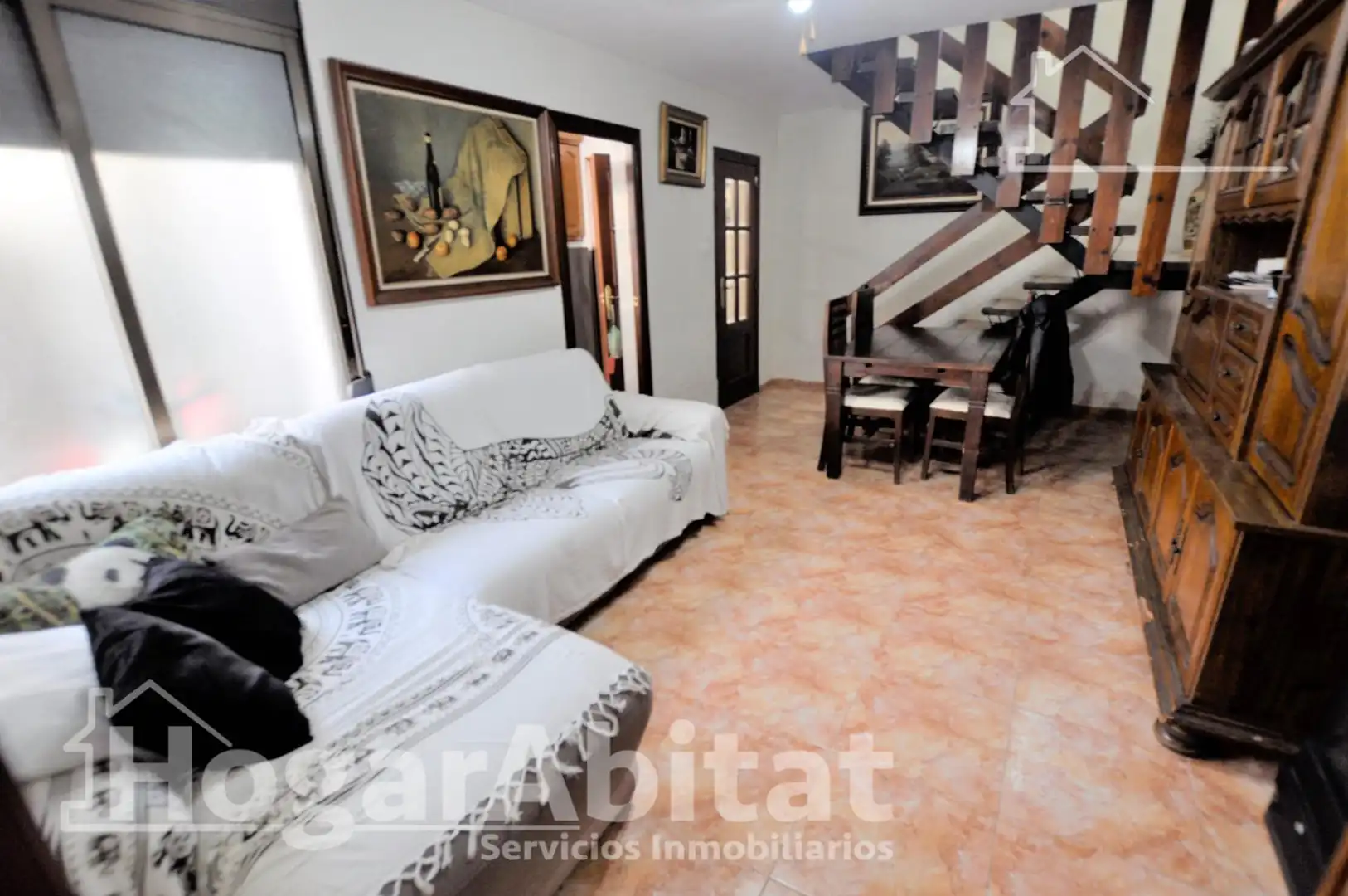 Sala d'estar de Casa adosada en venda en Valencia amb Aire condicionat, Calefacció i Terrassa