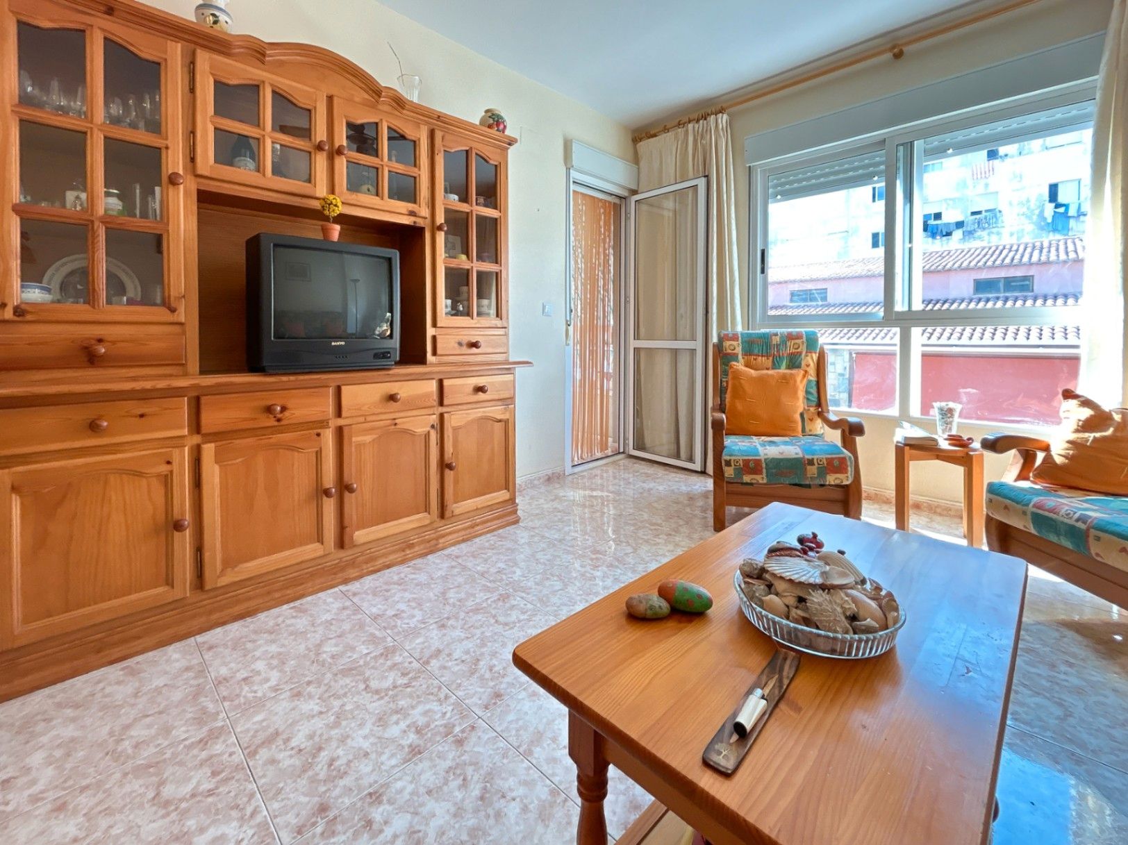 Sala d'estar de Apartament en venda en El Campello amb Traster i Balcó