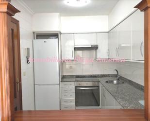 Kitchen of Flat for sale in Nigrán  with Balcony