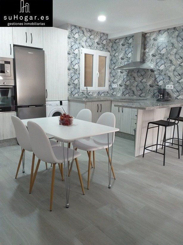 Kitchen of Apartment to rent in Badajoz Capital  with Air Conditioner, Terrace and Storage room