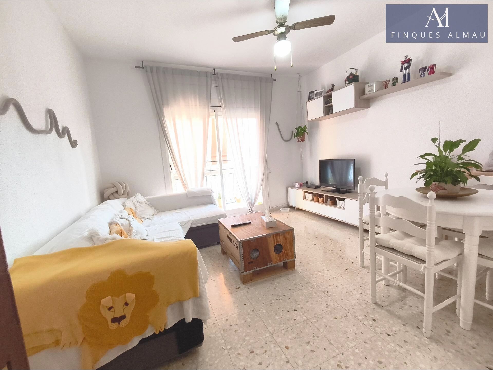 Living room of Flat for sale in Sant Pere de Ribes  with Air Conditioner, Terrace and Storage room