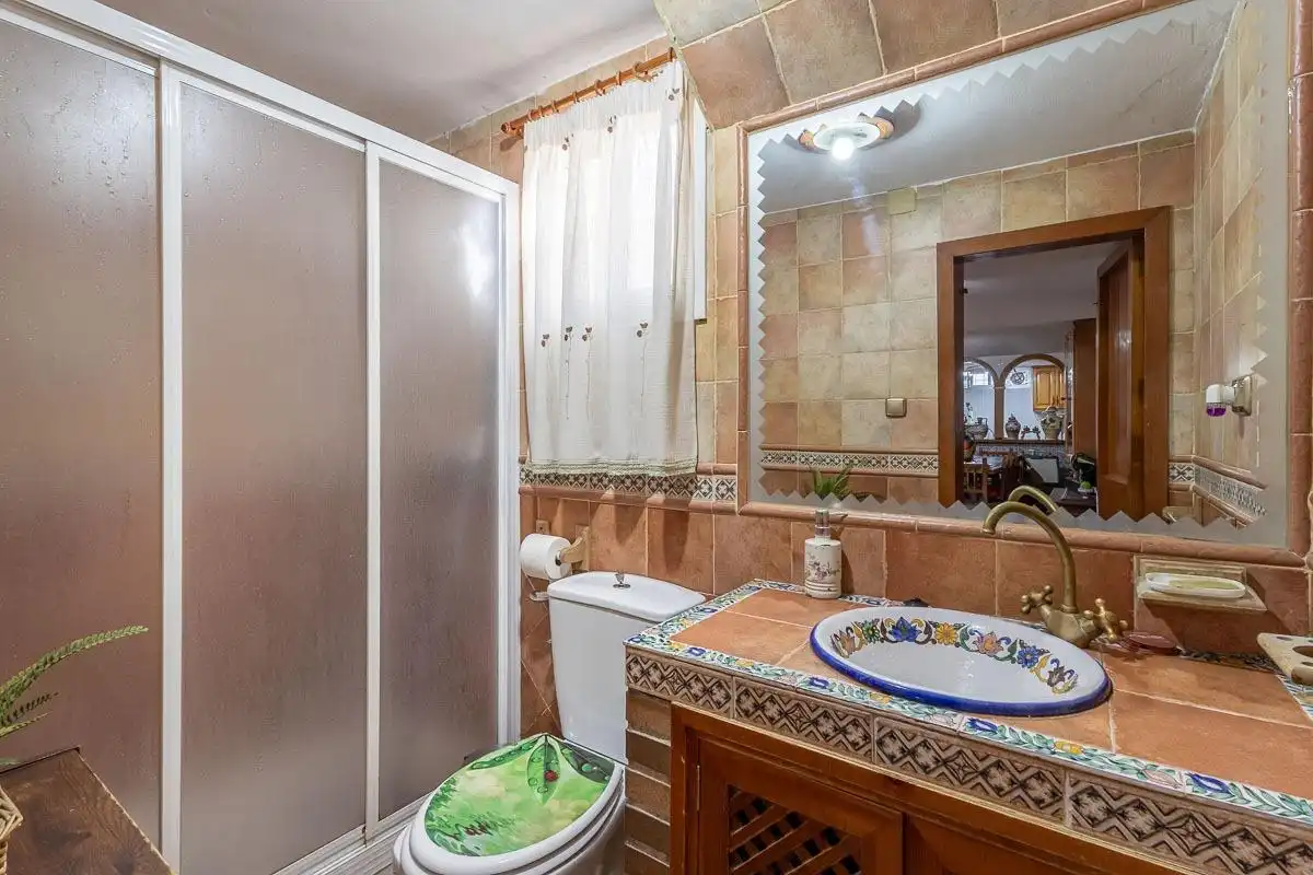 Casa adosada en venta en Calle LA REDONDA, 21, Pinos Puente
