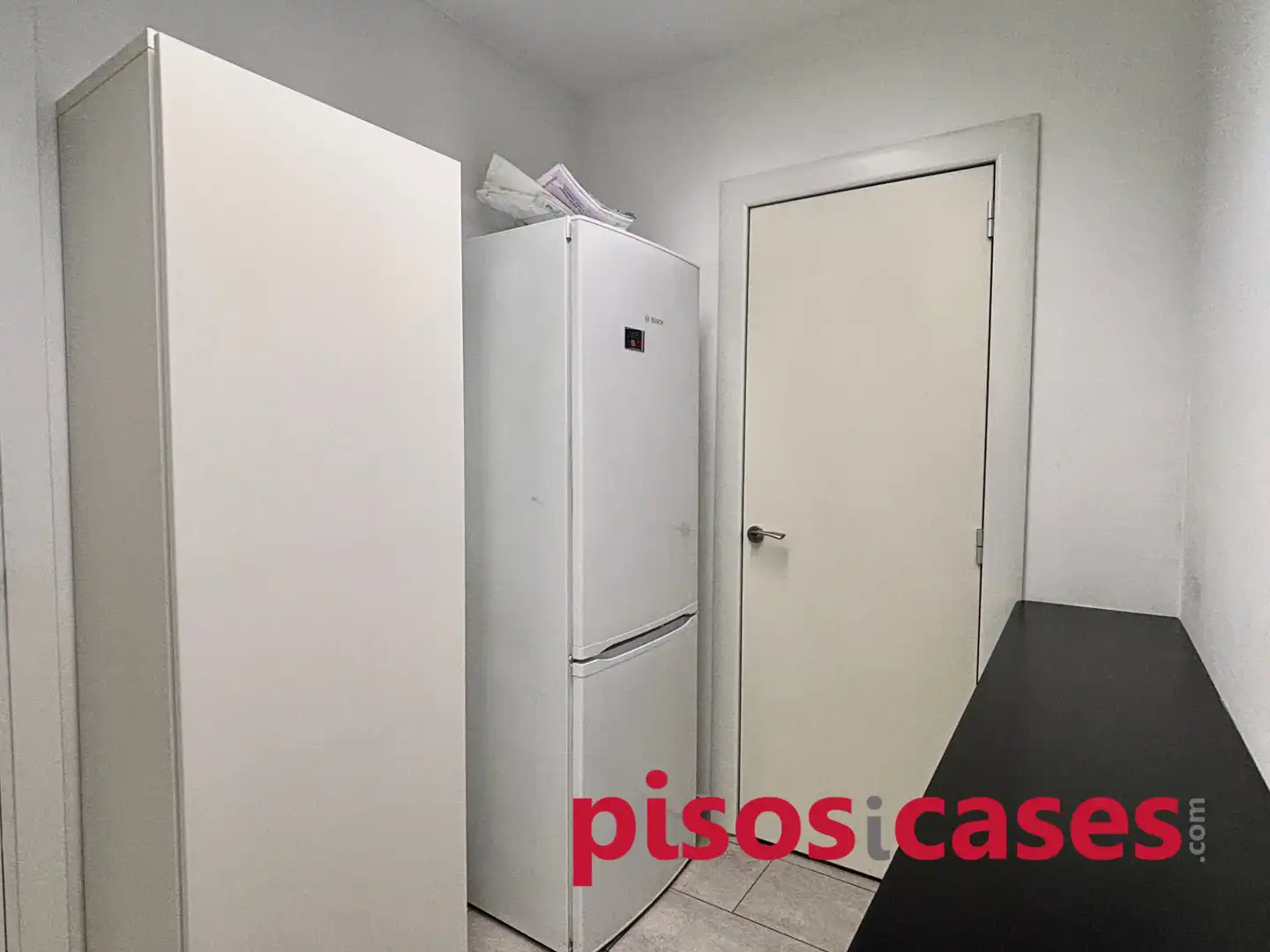 Cocina de Piso de alquiler en Vic con Calefacción, Horno y Balcón