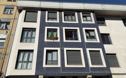 Exterior view of Flat for sale in Gijón   with Heating, Parquet flooring and Storage room