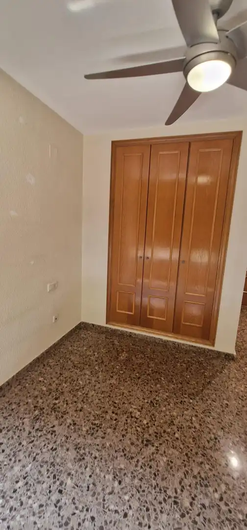 Habitación de Piso en venta en Aldaia con Aire acondicionado y Balcón