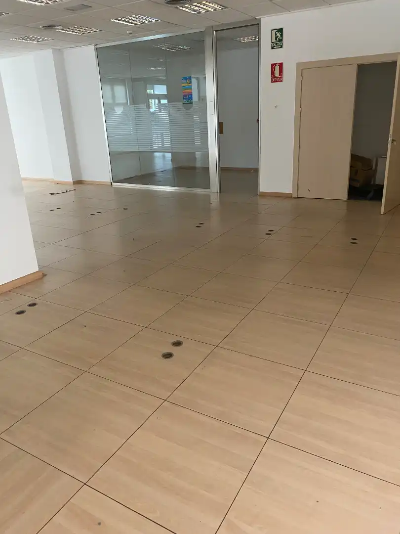 Local en venda en Albacete amb Aire condicionat, Calefacció i Moblat