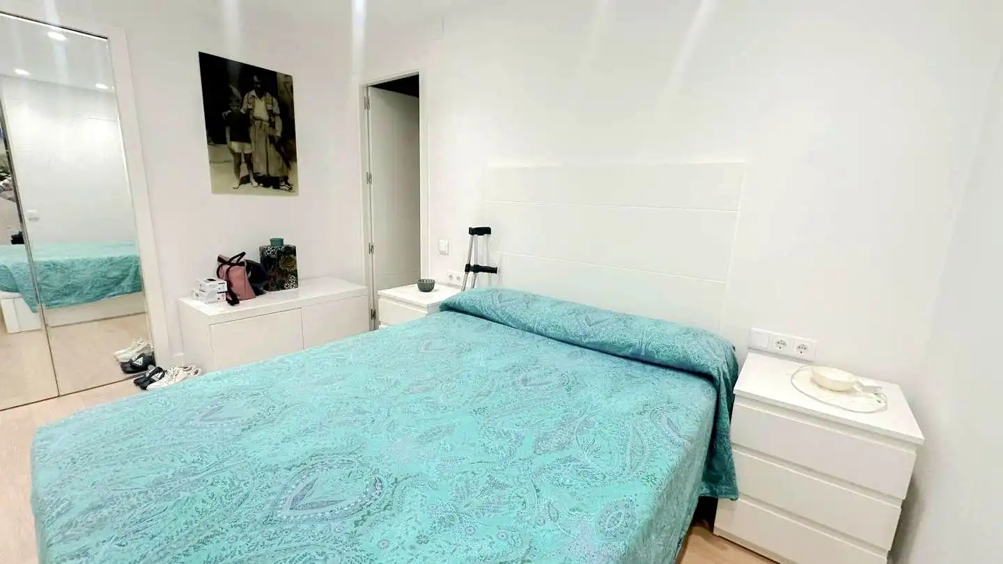 Dormitori de Apartament en venda en  Logroño amb Aire condicionat, Calefacció i Terrassa