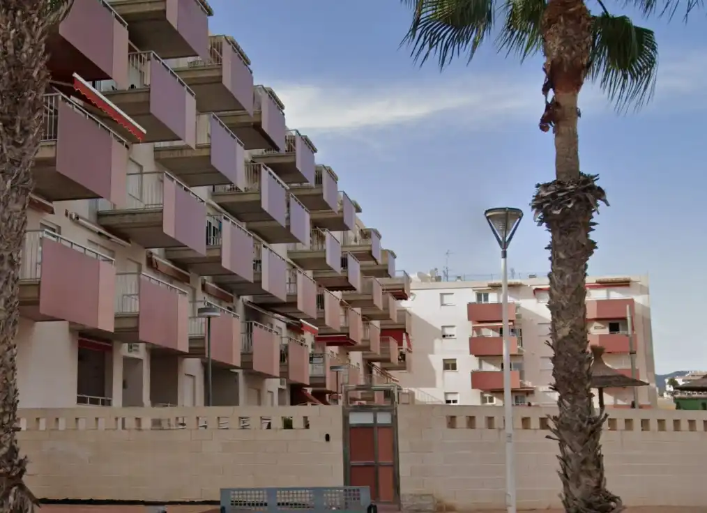 Vista exterior de Piso en venta en Mazarrón