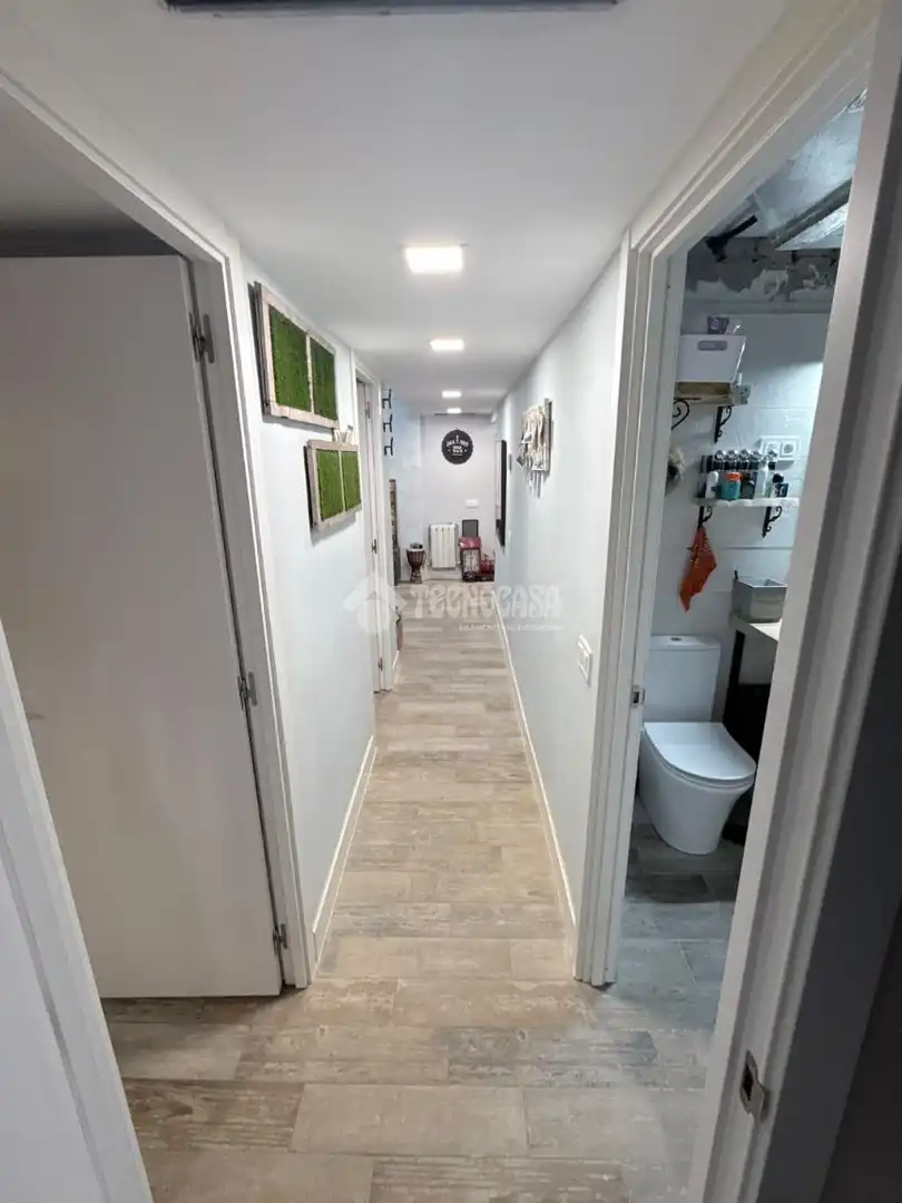Appartamento con ascensore in vendita a Reyes, imagen 17