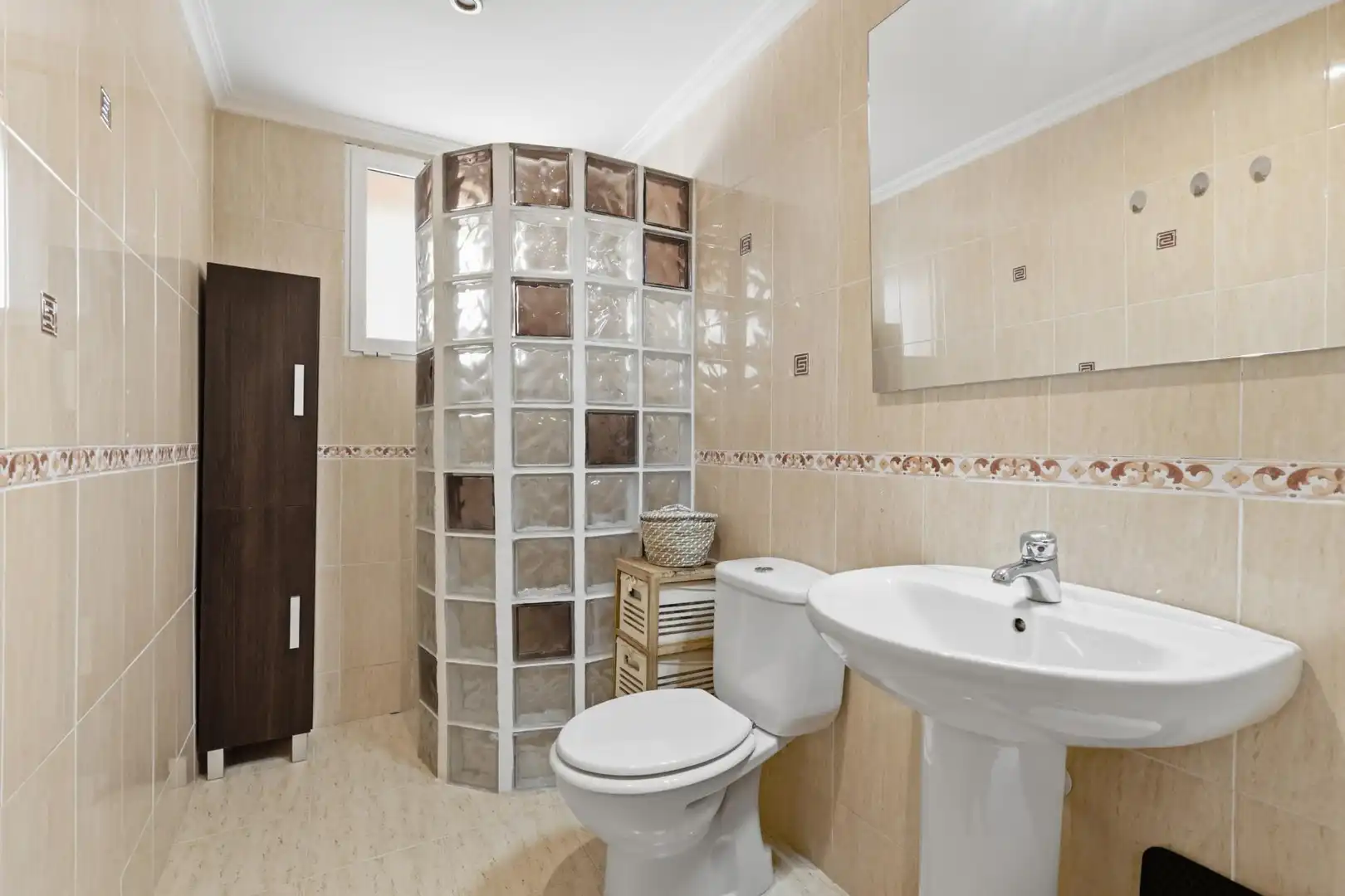 Baño de Dúplex en venta en Sagunto / Sagunt con Aire acondicionado, Terraza y Trastero