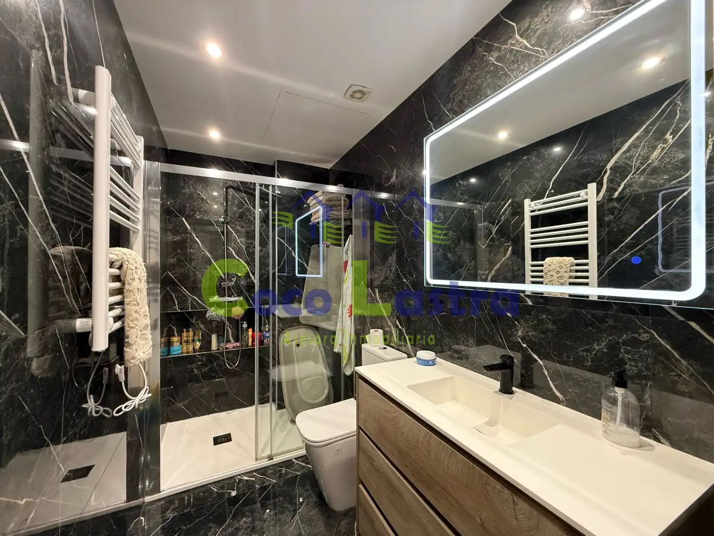 Apartamento en venta en Calle Nueva Zelanda, Rollo - Puente Ladrillo