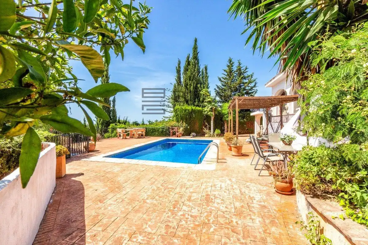 Chalet con piscina en venta en Carretera de Mijas, imagen 4