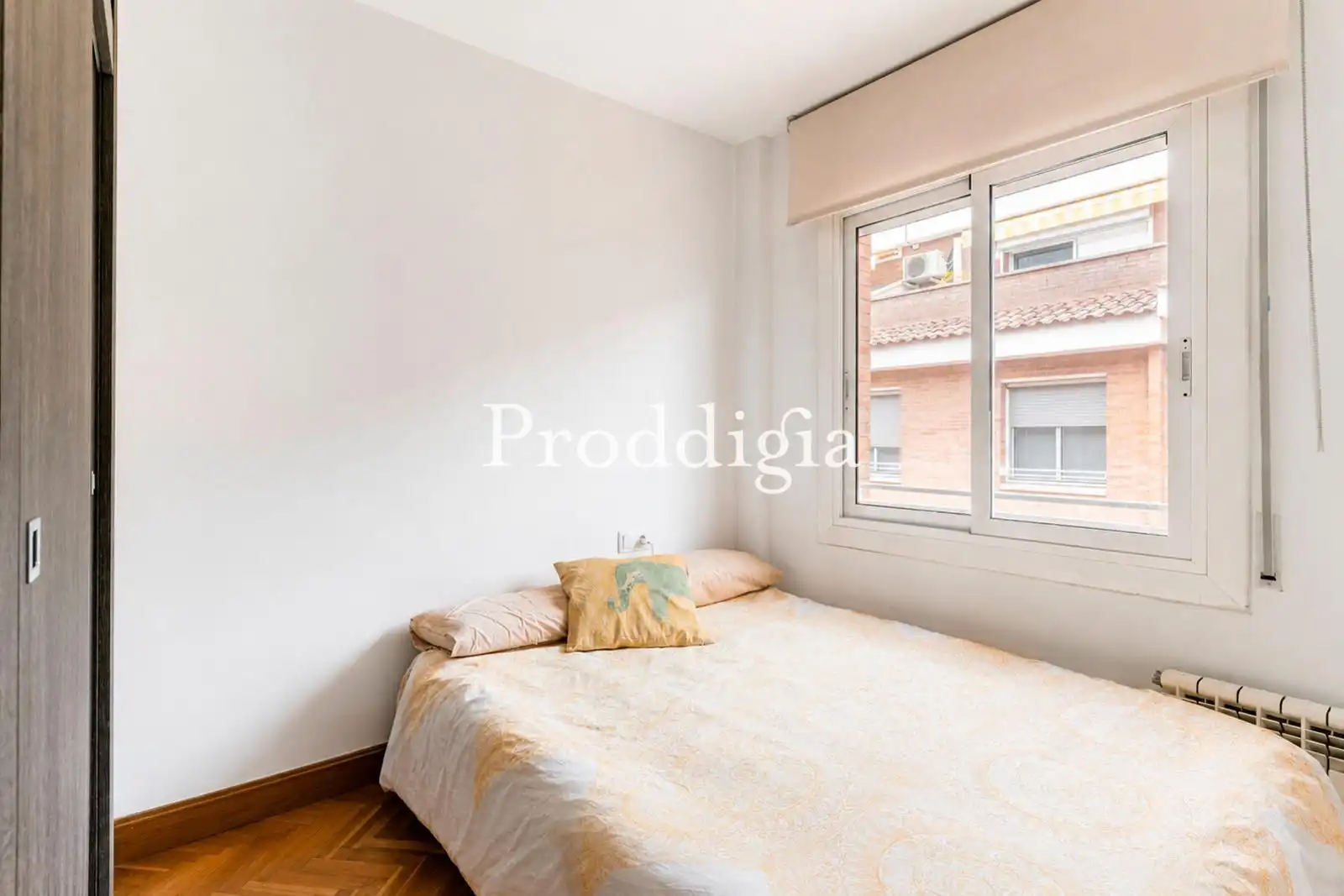 Habitación de Casa adosada en venta en Sant Cugat del Vallès con Terraza, Piscina y Piscina comunitaria