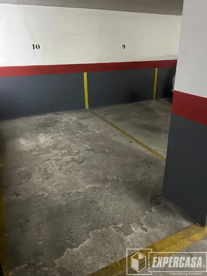 Parkplatz von Garage zum Verkauf in Valencia