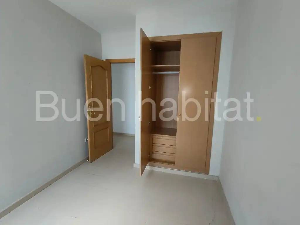 Schlafzimmer von Wohnung zum Verkauf in Foios