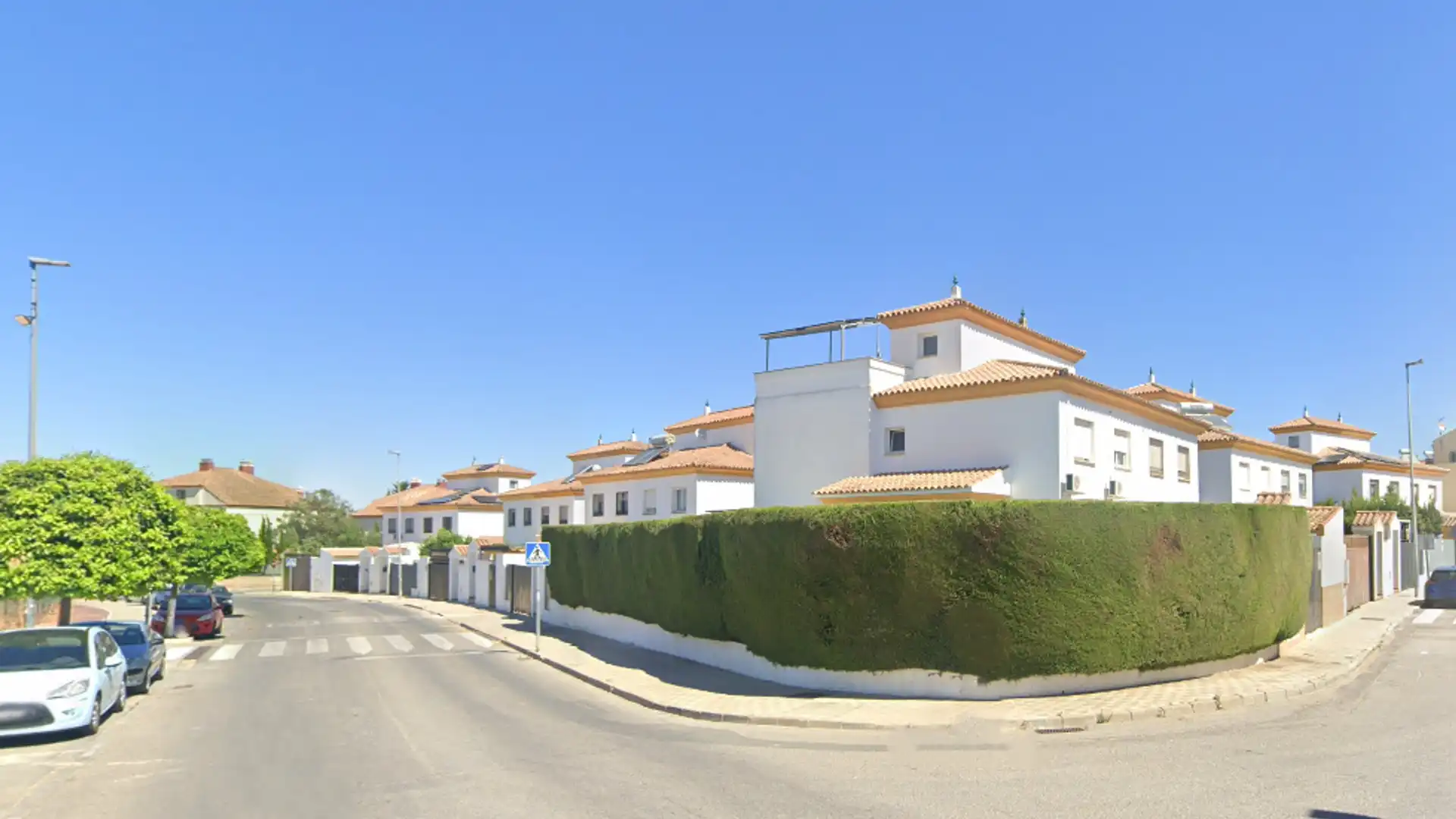 Casa adosada en venta en AV DEL TORREJON, Gines