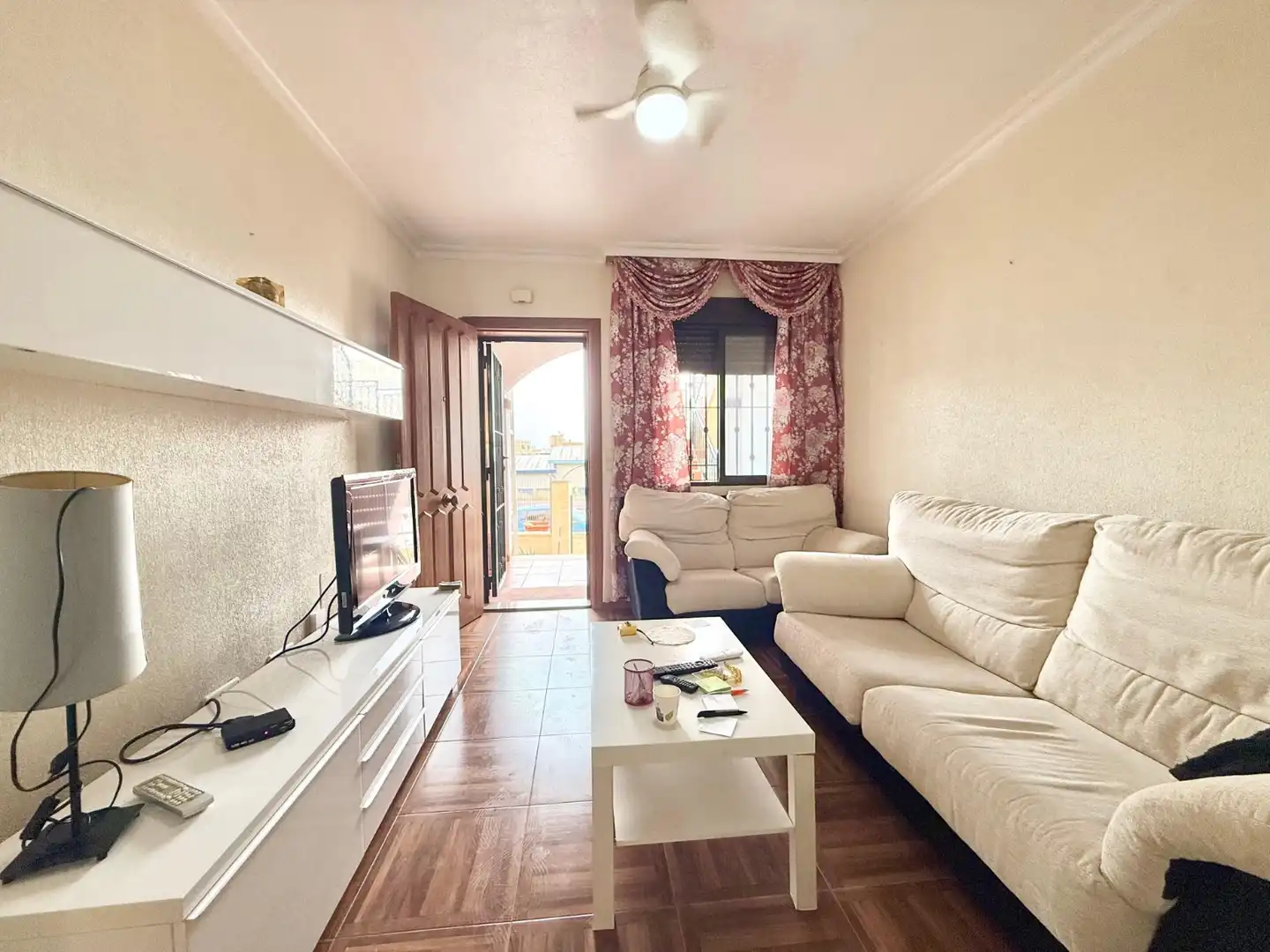 Casa a schiera con piscina in affitto a Nueva Torrevieja - Aguas Nuevas, imagen 9