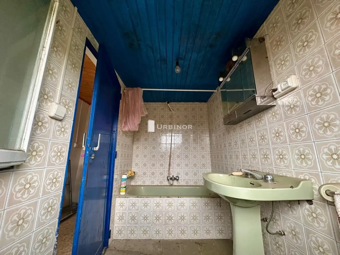 Bathroom of Houses for sale in Toén  with Heating and Private garden