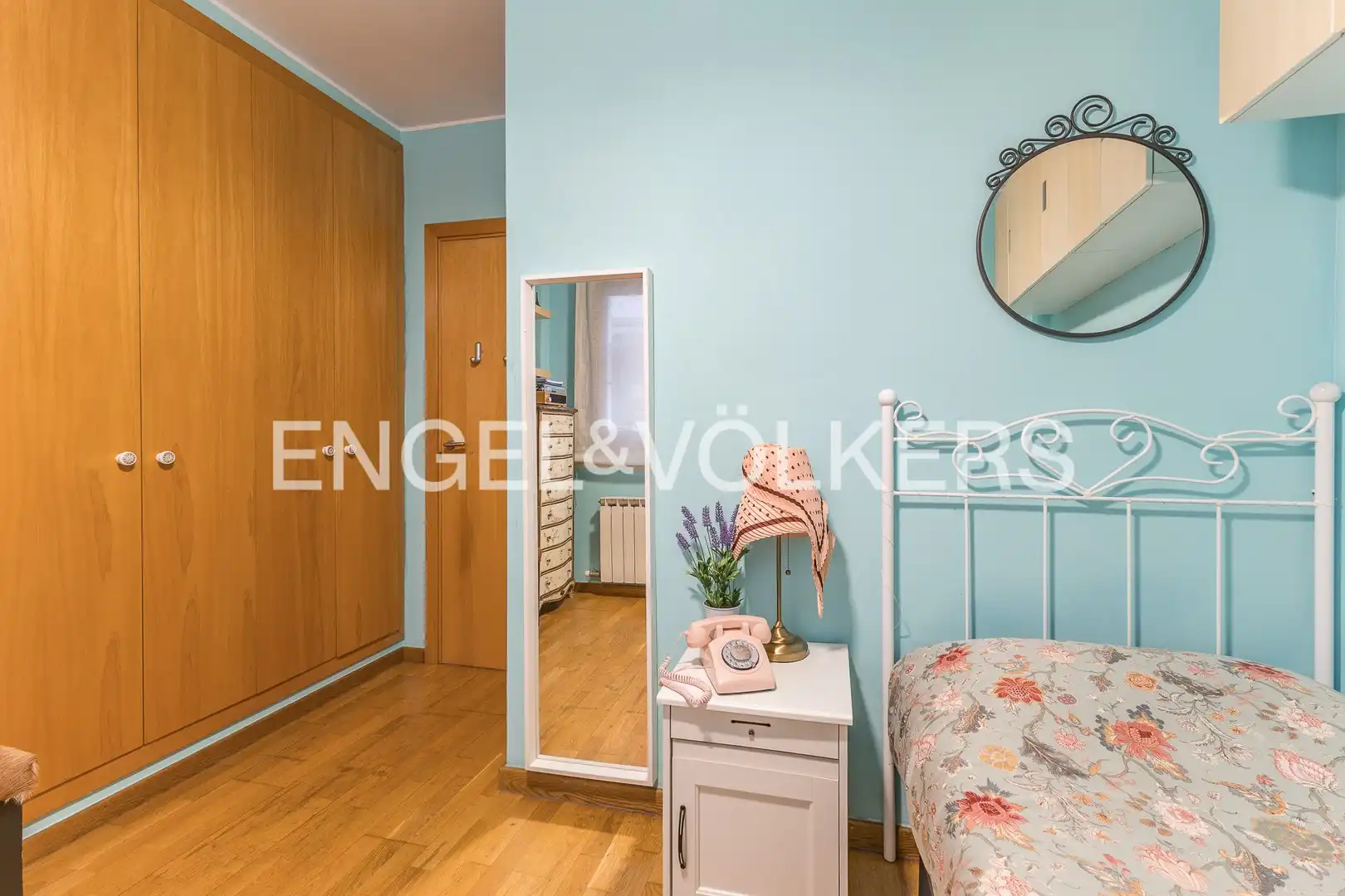 Schlafzimmer von Wohnung zum Verkauf in Sant Cugat del Vallès mit Klimaanlage, Heizung und Parkett