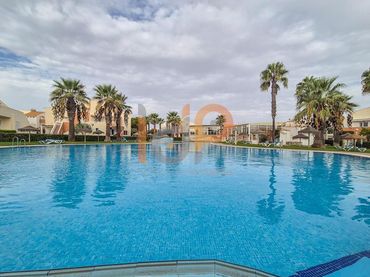 Apartament amb piscina en venda a Vera Playa Naturista
