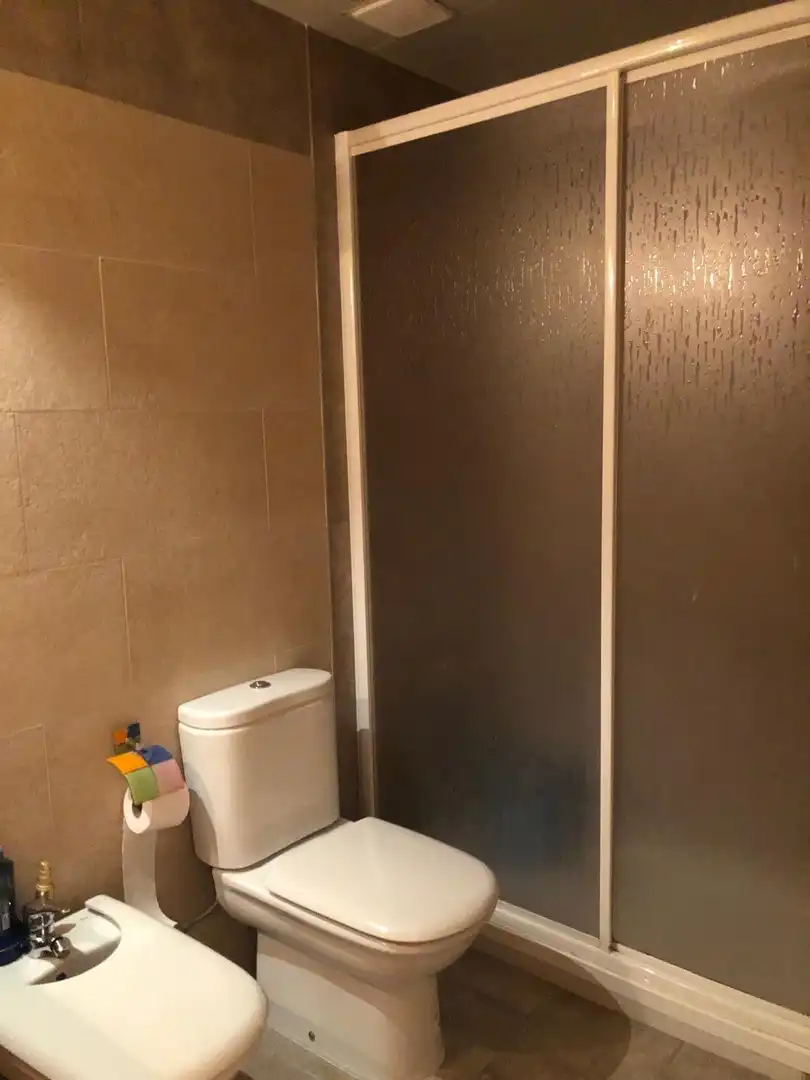 Baño de Casa adosada en venta en Sant Jaume dels Domenys con Calefacción, Terraza y Trastero
