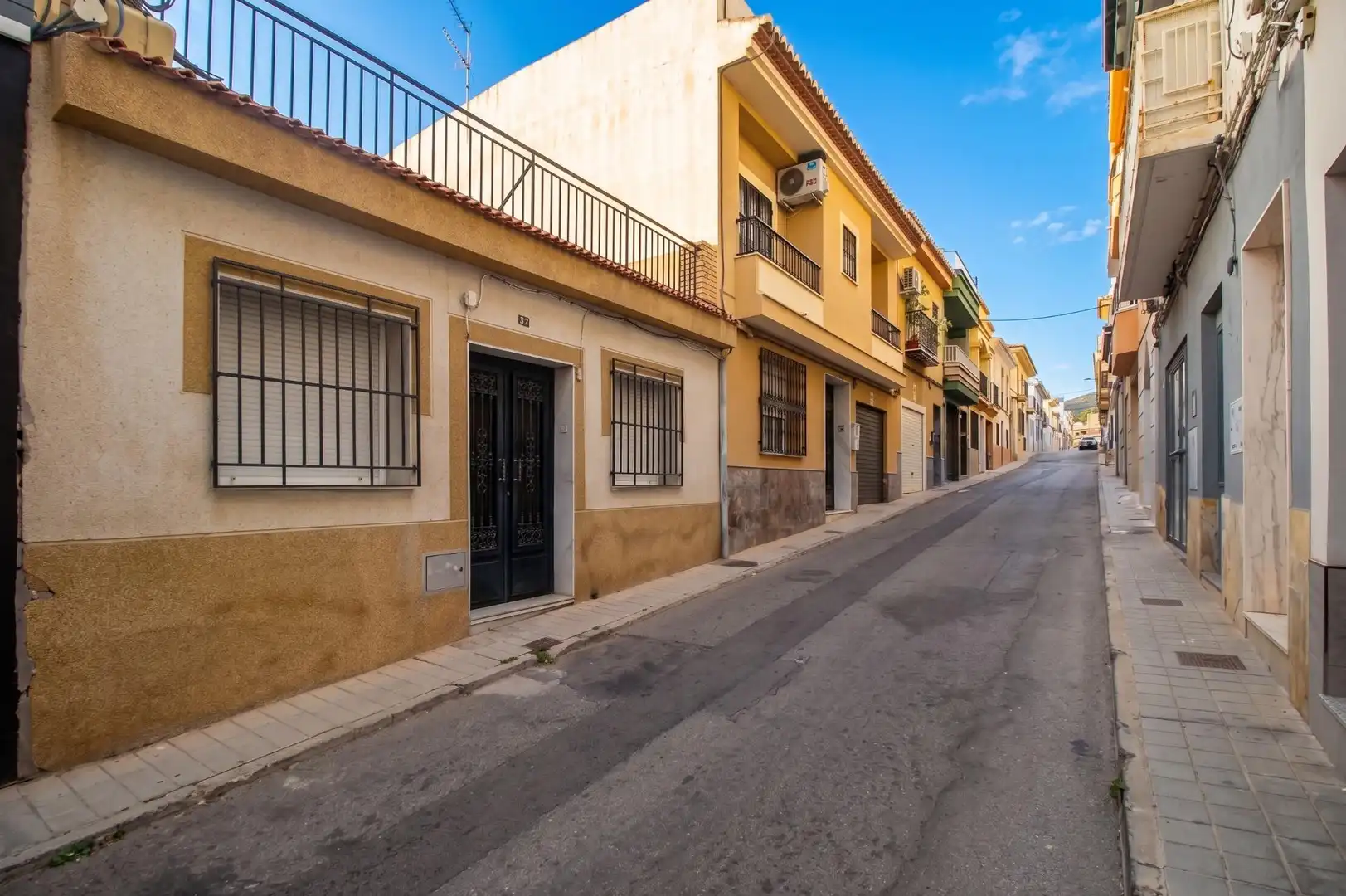 Vista exterior de Casa o xalet en venda en Motril