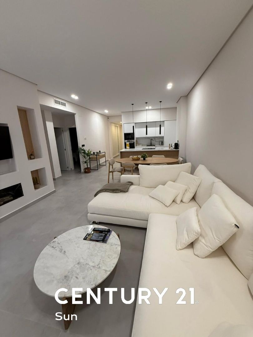 Living room of Apartment to rent in Marbella  with Air Conditioner, Terrace and Furnished