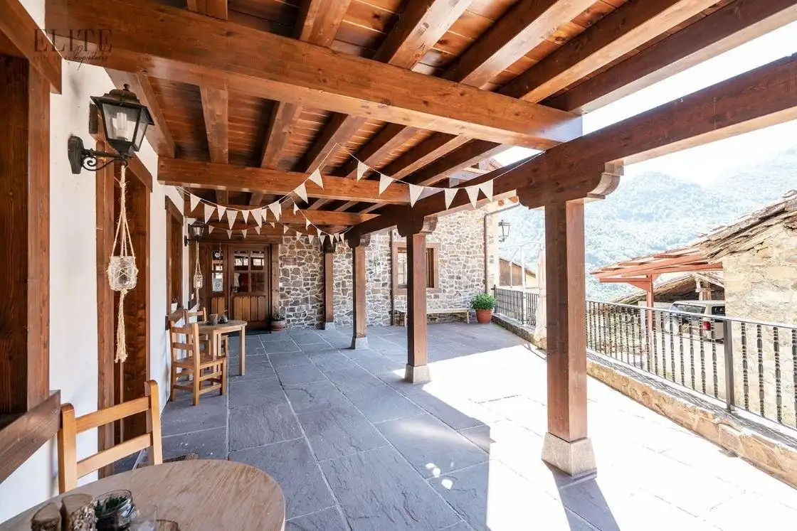 Terraza de Casa o chalet en venta en Vega de Liébana con Calefacción, Jardín privado y Terraza