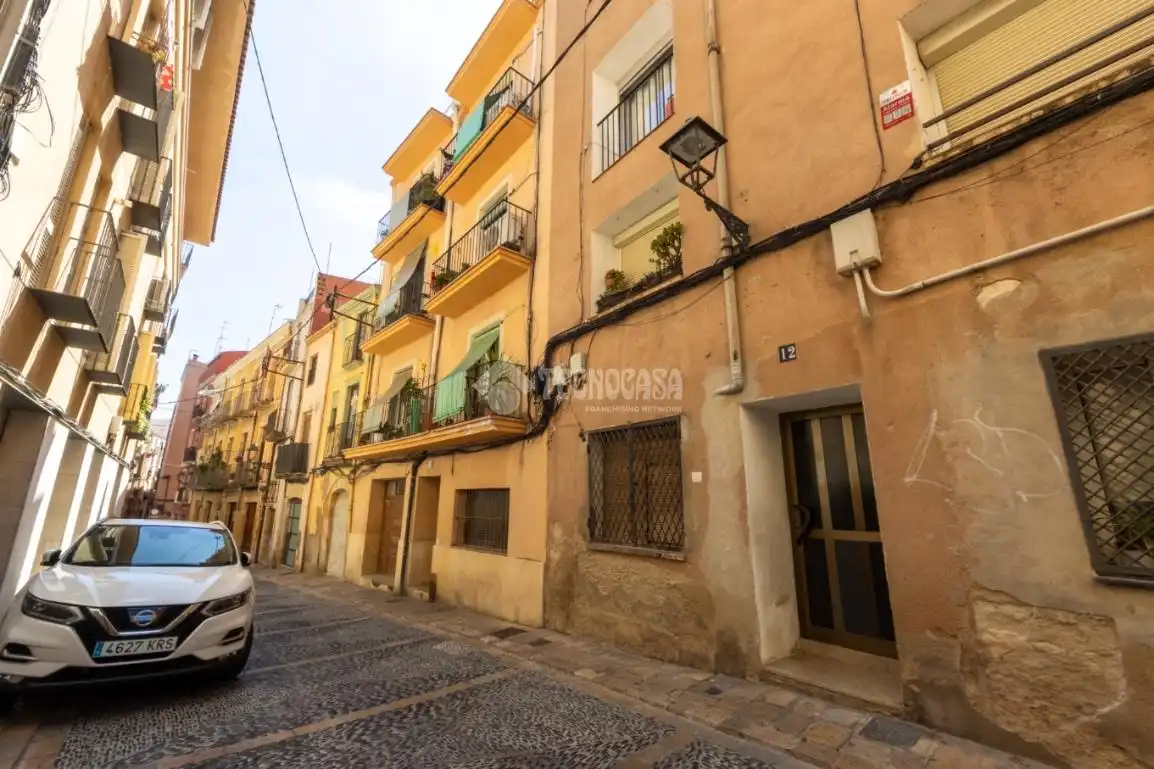 Vista exterior de Àtic en venda en Tarragona
