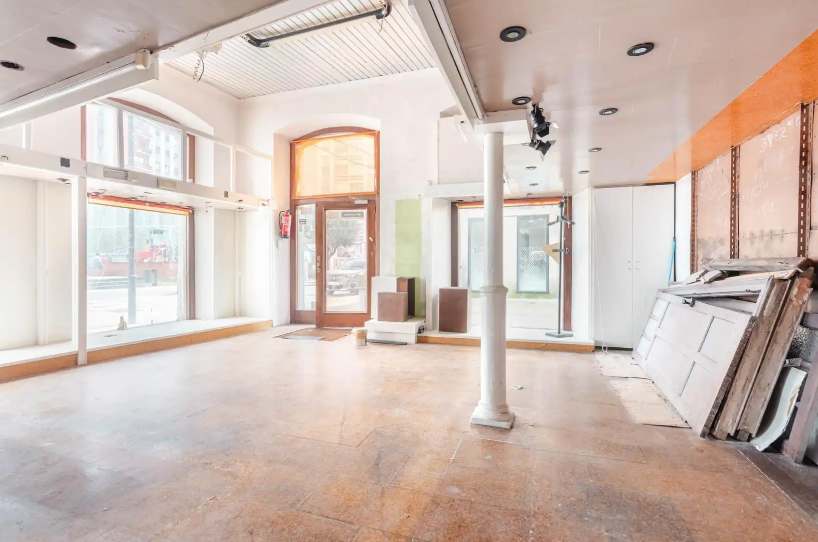 Commercial properties for sale in Siero