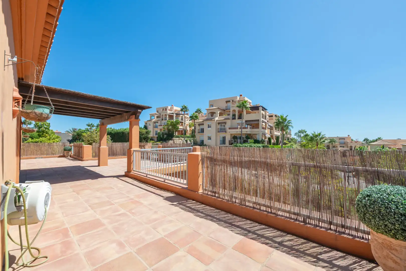 Penthouse mit Pool zum Verkauf in Benahavís pueblo, imagen 23