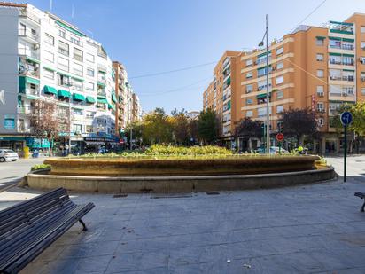 Exterior view of Flat for sale in  Granada Capital