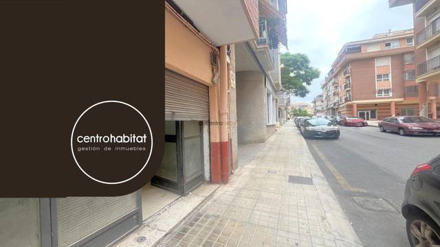 Local comercial en Alquiler en Petrer