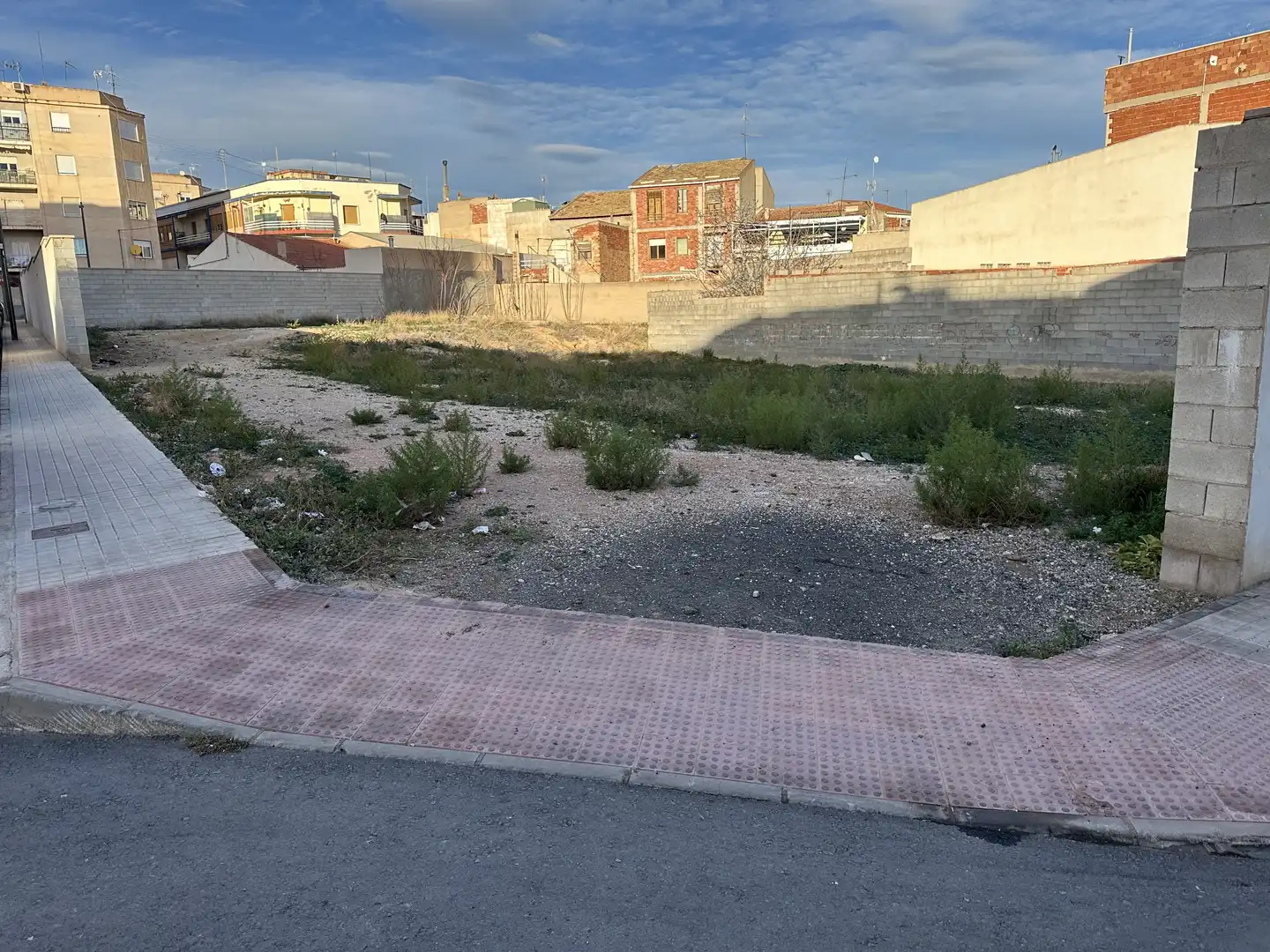 Residential land for sale in Carrer Metge Rafael Navarro 24